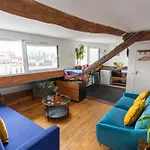 Appartement Moderne Artistique Sur Les Toits De Paris Vue Sur Notre-Dame Et La Seine